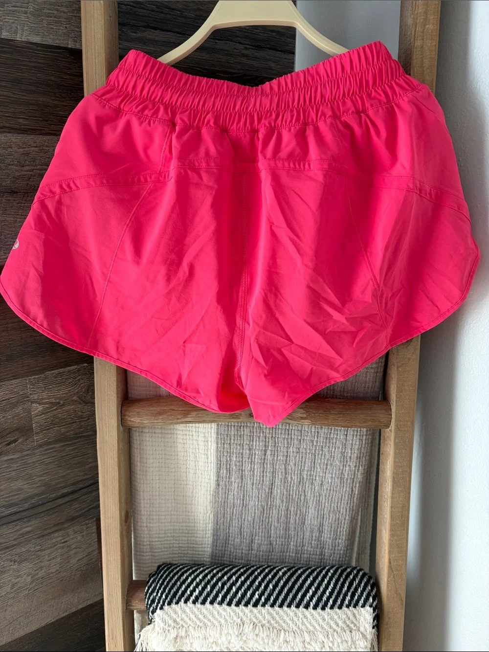 Lululemon ‘Track That’ Shorts